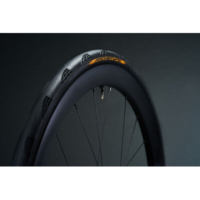 Continental. Archetype LTD Black 700 x 30, Folding Tire, Black Chili